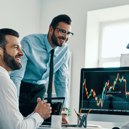 What are the four types of forex traders?